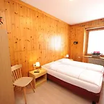 Hotel Bernina 3*