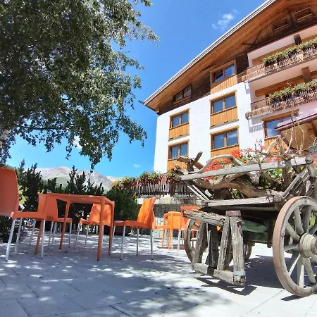 Hotel Bernina 3*
