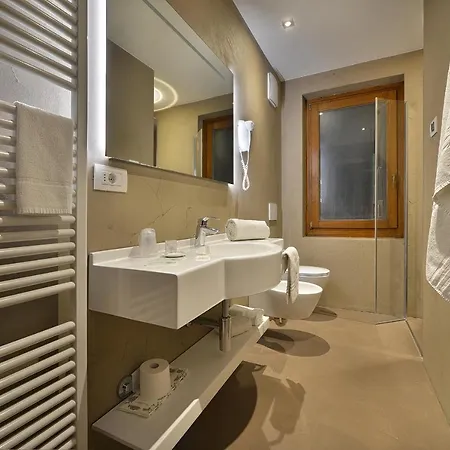 Bernina Hotel 3*